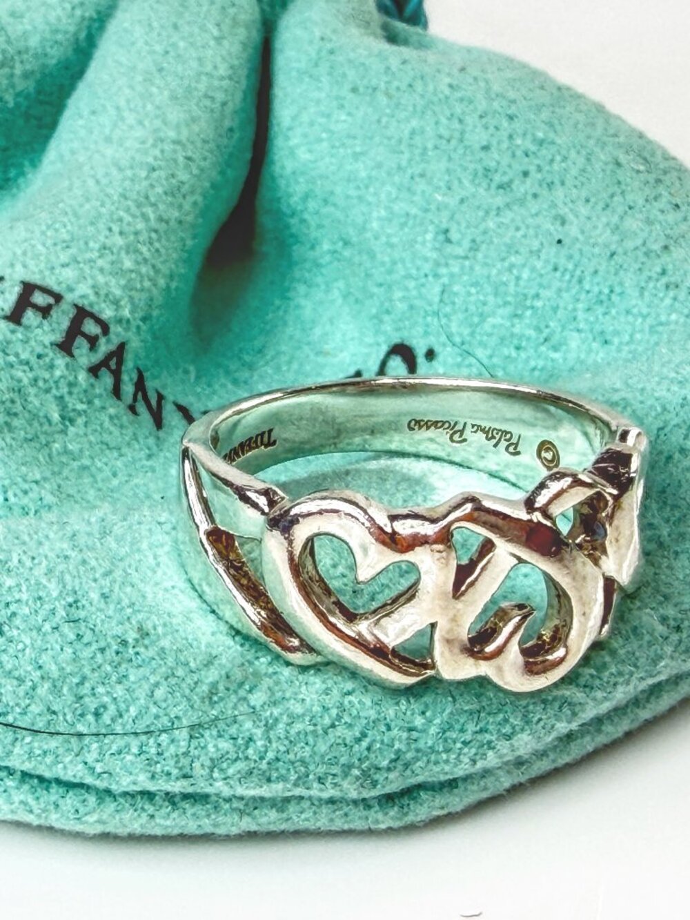 Tiffany & Co. Paloma Picasso Loving Heart Sterling Silver Ring Size 6 JR2171